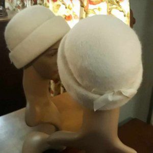 Vintage soft fuzzy felt "cloche" style hat